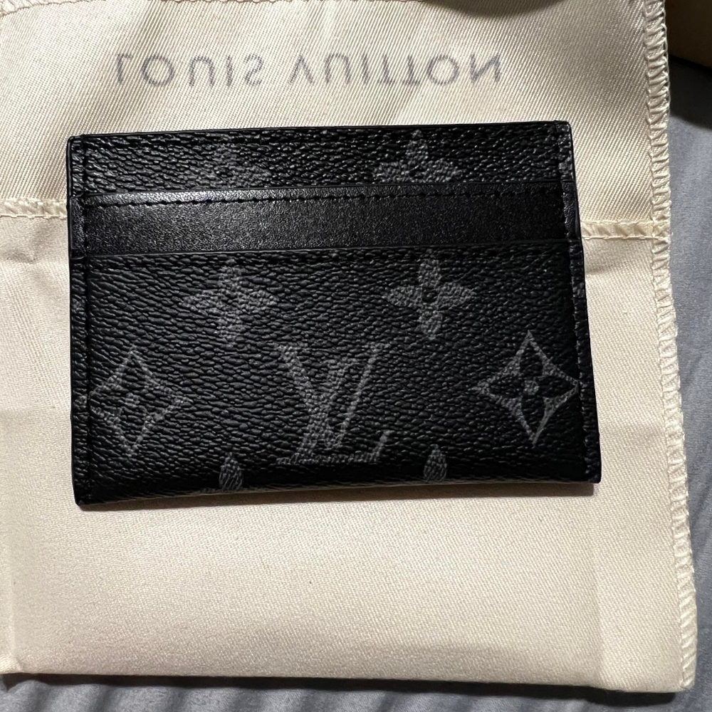 Louis vuitton card holder